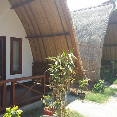Kokowa Cottages Гили Еър Екстериор снимка